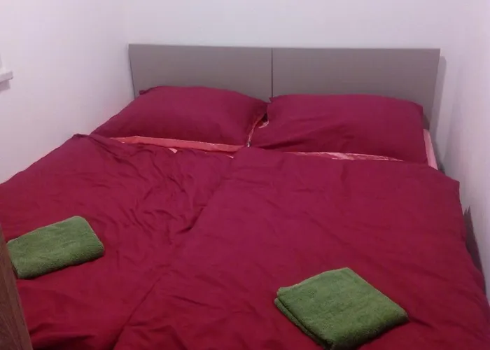 Appartement - Zdenek Bukovsky *